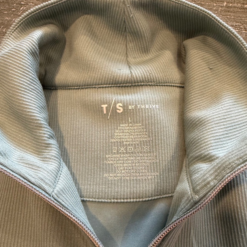 T/S By Thrive Womens Sage Green Quarter Zip Sleeveless Sweatshirt Large - Picture 2 of 3